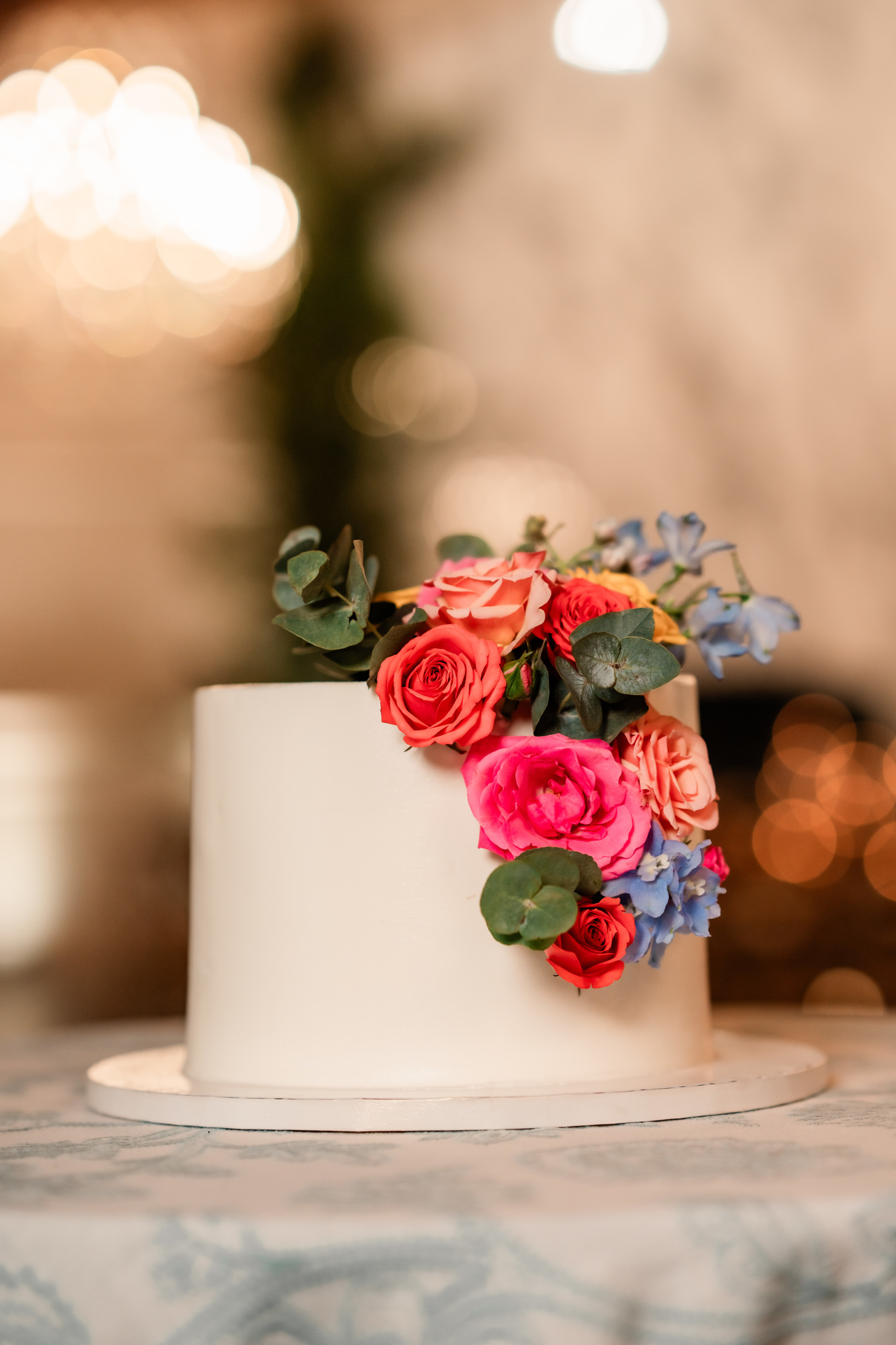 Cream Cake with flowers
